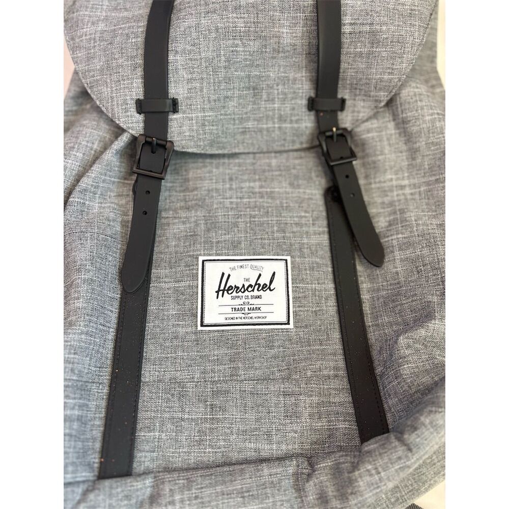 Herschel Retreat Backpack Gray/Black Unisex Laptop Sleeve Casual Bag - Picture 5 of 5